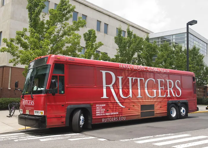 Hotels near Rutgers Geological Museum