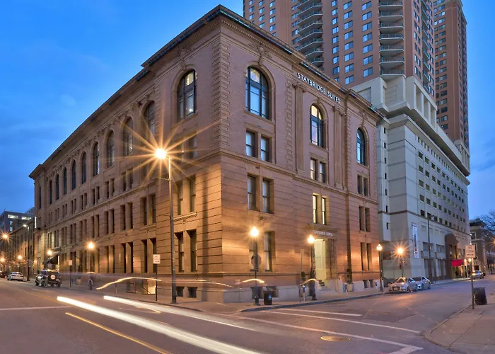 Hotels near American Dime Museum Inc