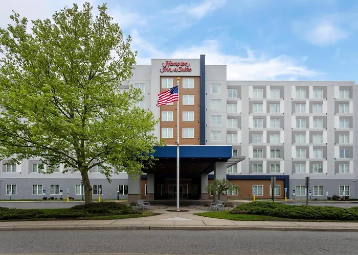 Hotels near Saint Michael's Hall