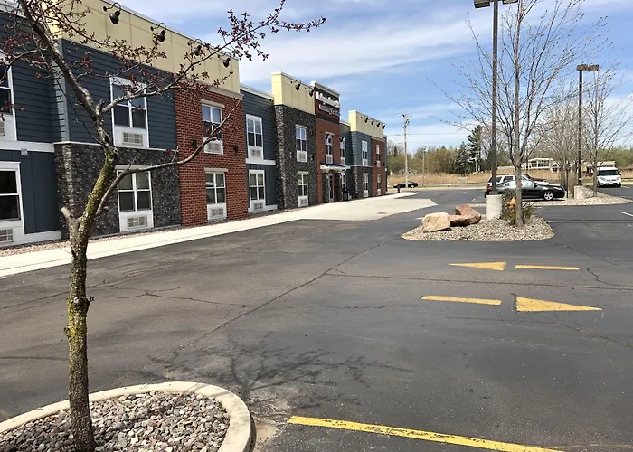 Hotels near Mulligan's