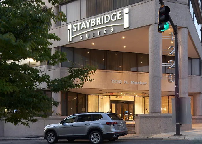 Hotels near Rock Manor Golf Course