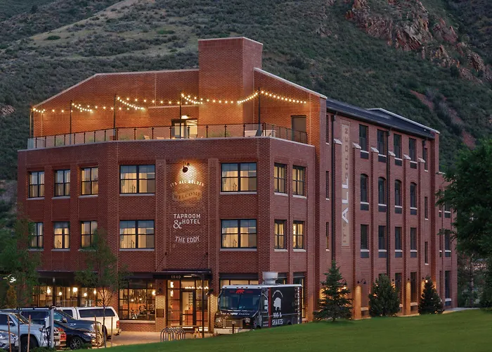 Hotels near Colorado School of Mines