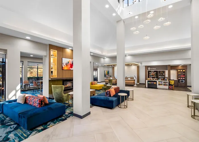 Hotels near Bartow History Ctr