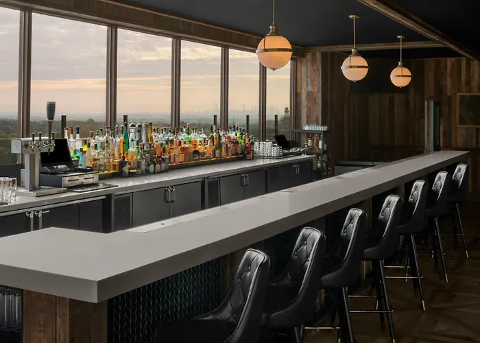 Hotels near New Arts