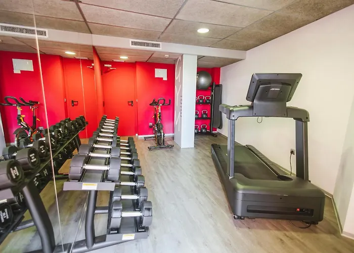 Hotels near Centro Cultural Andaluz