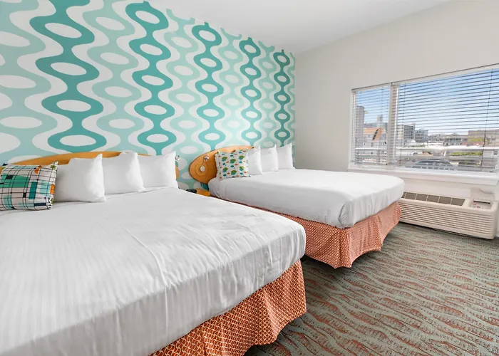 Hotels near Wildwheels Raceway and Adventure
