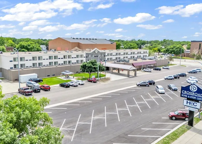 Hotels near Broadland Creek Golf Course