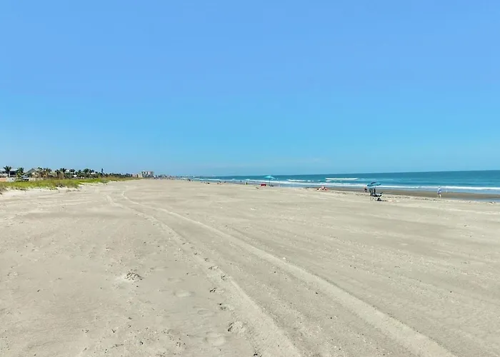 Hotels near Cocoa Beach Public Golf Course