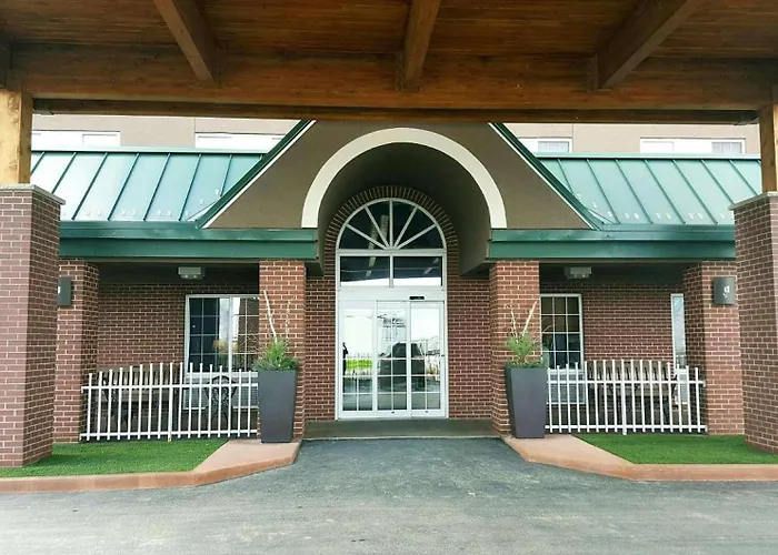 Hotels near Gallery