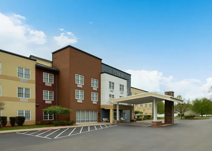 Hotels near Castle Inn
