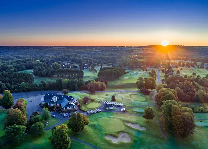 Hotels near Malone Village Memorial Park