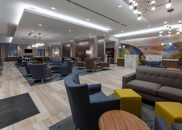 Hotels near American Cancer Society