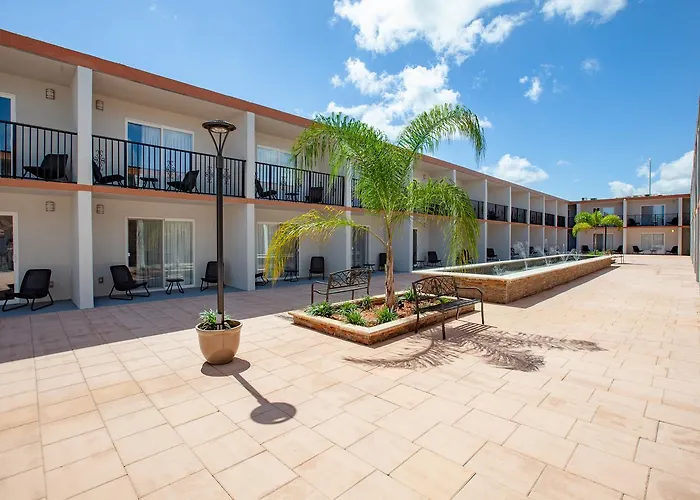 Hotels near Disney's Winter Summerland