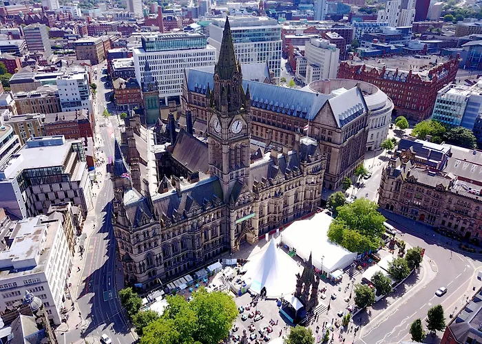 Hotels near G-MEX Centre