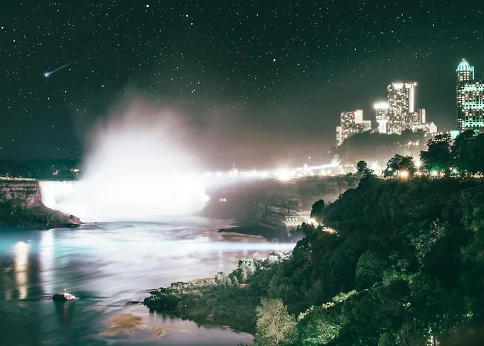 Hotels near Alien Encounter